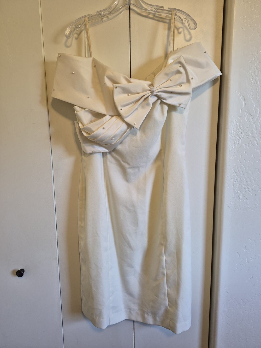 Ivory Off-Shoulder Bow Cocktail Dress w/Pearls